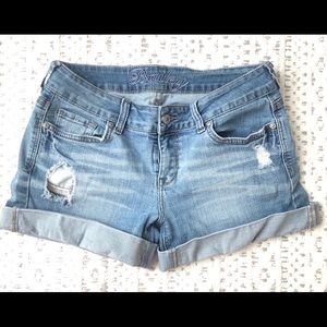 Delia’s Bailey Denim Shorts Size 5/6
